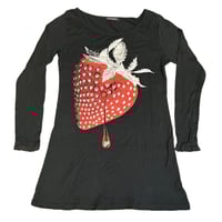 Image 1 of Algonquins strawberry top