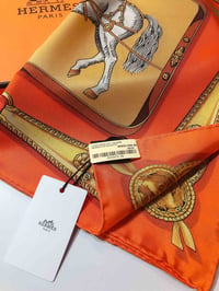 Image 4 of Hermeș Silk Scarf