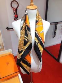 Image 7 of Hermeș Silk Scarf