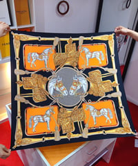 Image 11 of Hermeș Silk Scarf