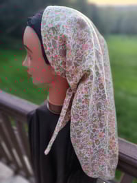 Image 1 of Linen Bandana - Ditzy Retro Floral