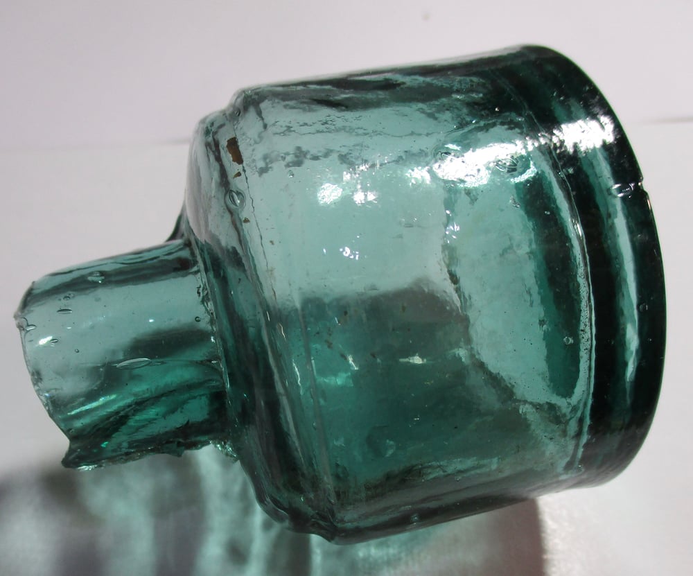 Shipwreck Sale: Beautiful Problem-Free Civil WarDug Glass Ink Bottle