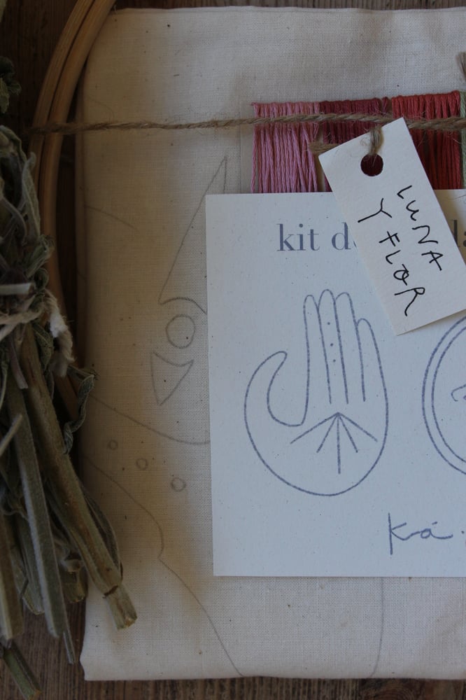 Image of kit de bordado recuperado - curso - bolsa de tela ilustrada