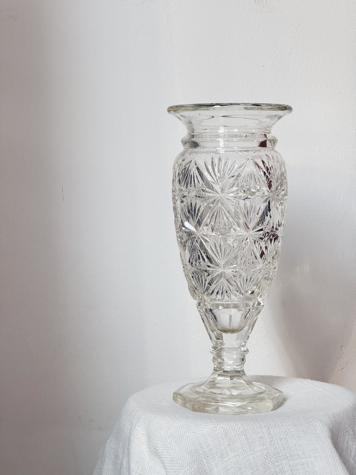 Den klare _svensk vintage glas vase fra Elme glasbruk