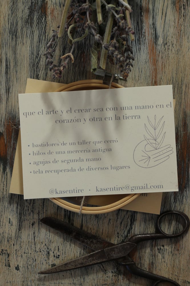 Image of kit básico de bordado recuperado 