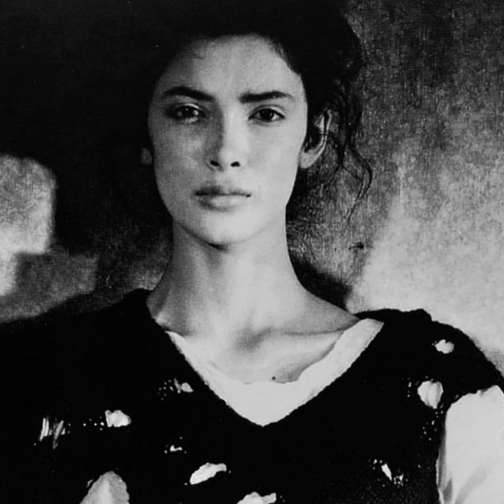 MODEST) BOOKS — (France Grand) (Comme des Garcons) (German edition) MODEST) BOOKS — (France Grand) (Comme des Garcons) (German edition)