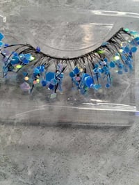 Image 1 of blue with a pop