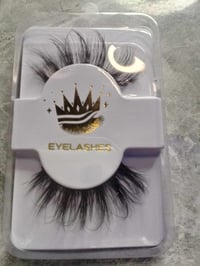 Image 1 of pop out lash