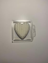 Image 5 of Mini Heart Clams