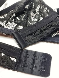 Image 3 of The TOUCH bra in Italian floral lace