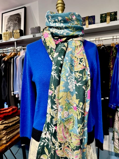 Image of Epice Scarves-Large Florals 