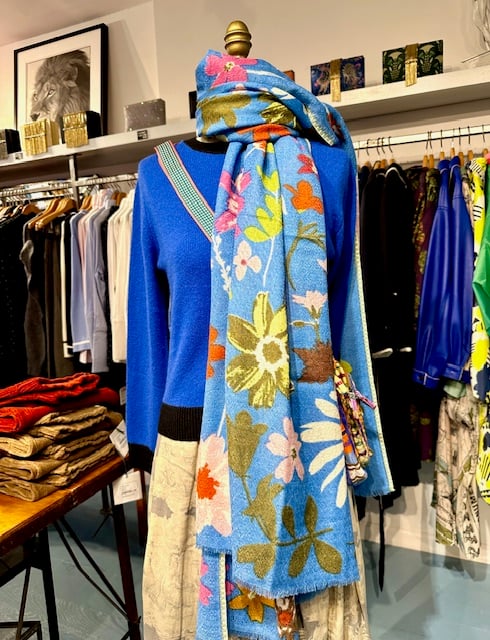 Image of Epice Scarves-Large Florals 