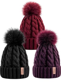 Pom Pom Beanie