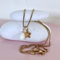Image 3 of Shell flower and flower pendant