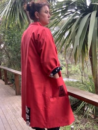 Image 2 of LONG LENGTH HAORI COAT - RED AND BLACK