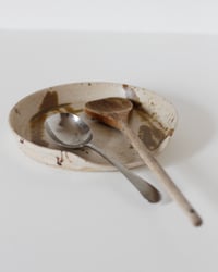 Image 5 of Large Spoon Rest - Salted Caramel