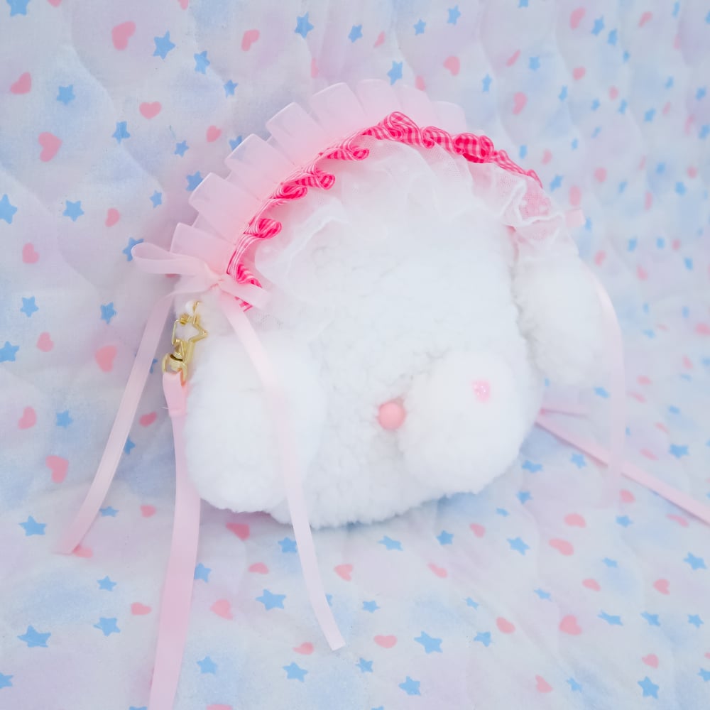 Puppy Pouch: 06