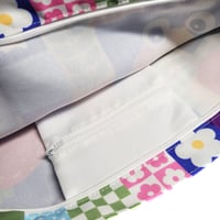 Image 4 of Pikmin Zipper Tote Bag