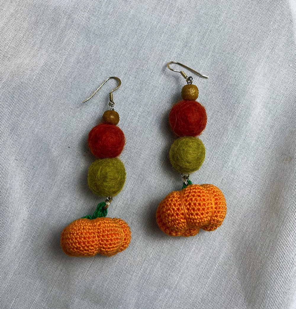 Image of PUMPKINS crocheted earrings