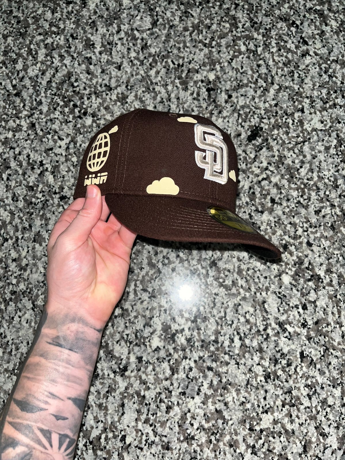 New Era San Diego Padres 9FIFTY Keep It Clean Snapback Hat - Neon