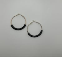 Thin beaded pearl hoop 