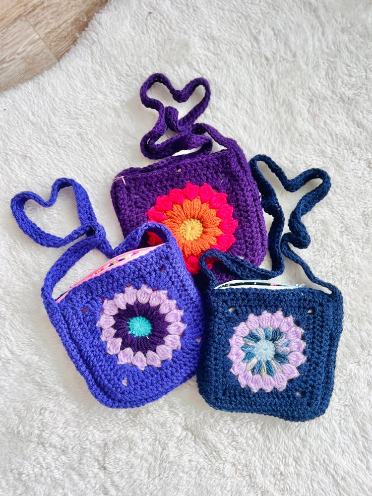Image of Sunburst Flower Bags 🌻