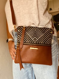 Image 8 of HWD zipper crossbody 