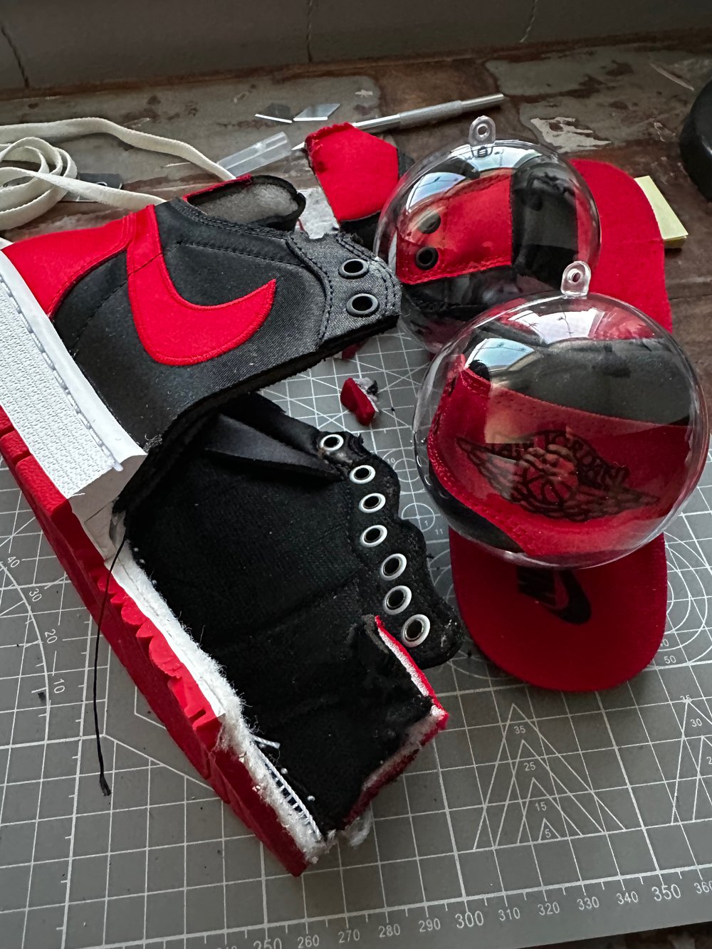 Christmas Ball Jordan 1