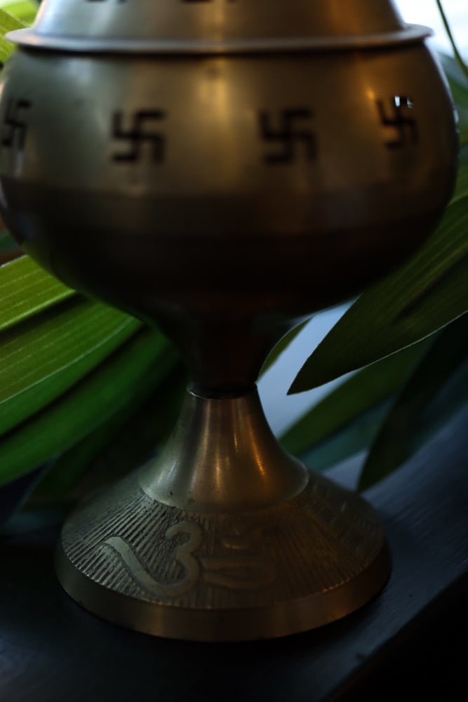 Sayagata Incense Burner