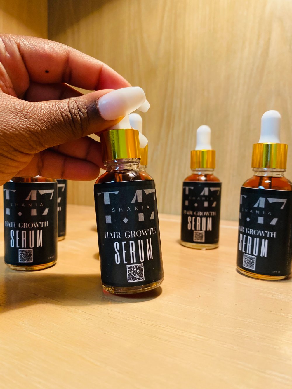 Image of Shania T.17 Hair Growth Serum 1 Fl.oz  