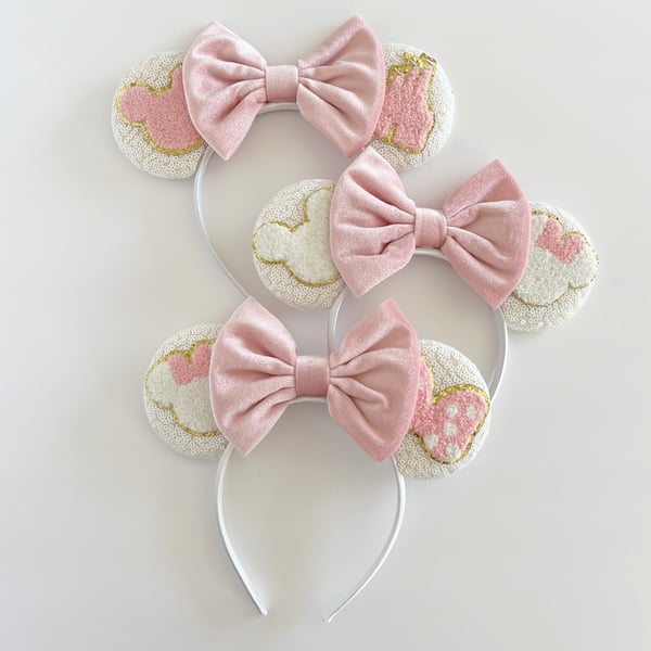 Image of Patch Ears - White Matte with Pink Velvet Bow