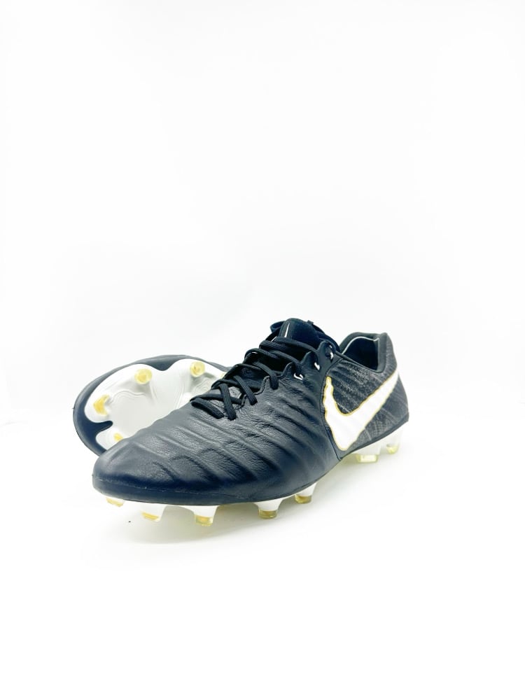 Image of Nike Tiempo VII FG BLACK