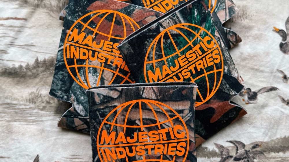 Image of Majestic Industries Coozie - Camo