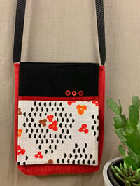 Image 1 of SHOULDER BAG - BLACK AND RED/WHITE VINTAGE