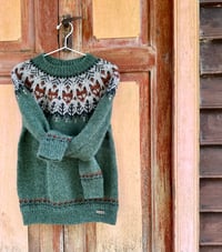 Image 5 of Into the wild - Icelandic wool sweater - Lemongrass - Preorder