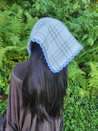 Image 3 of Lace Trimmed Linen Bandana- White & Grey