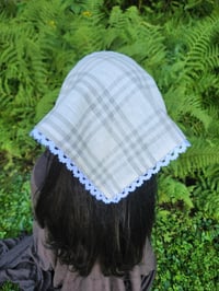Image 1 of Lace Trimmed Linen Bandana- White & Grey