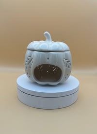 Image 7 of Pumpkin Burner with leaf pattern