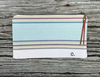 Image 4 of Coastal Clutch