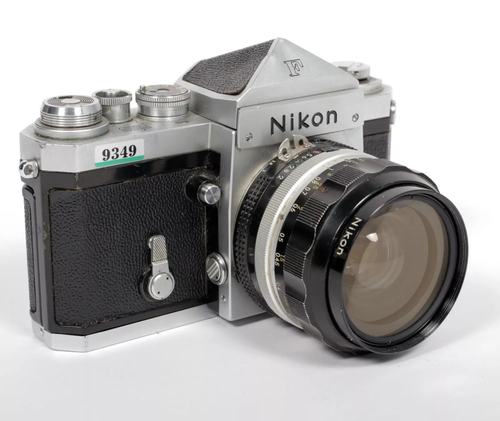 Image of Nikon F 35mm SLR film camera with Nikkor O 35mm F2 lens #9349