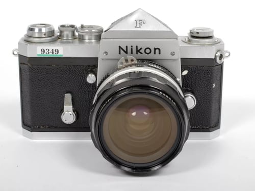 Image of Nikon F 35mm SLR film camera with Nikkor O 35mm F2 lens #9349