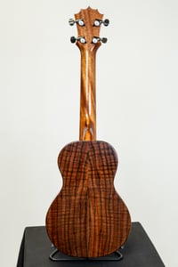 Image 5 of Shop Order KoAloha KCMR-00 Curly Koa Rosette Walnut Concert Gloss