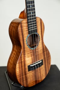 Image 3 of Shop Order KoAloha KCMR-00 Curly Koa Rosette Walnut Concert Gloss