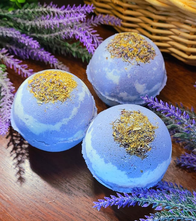 Lavender Chamomile Botanical Bath Bomb 7oz