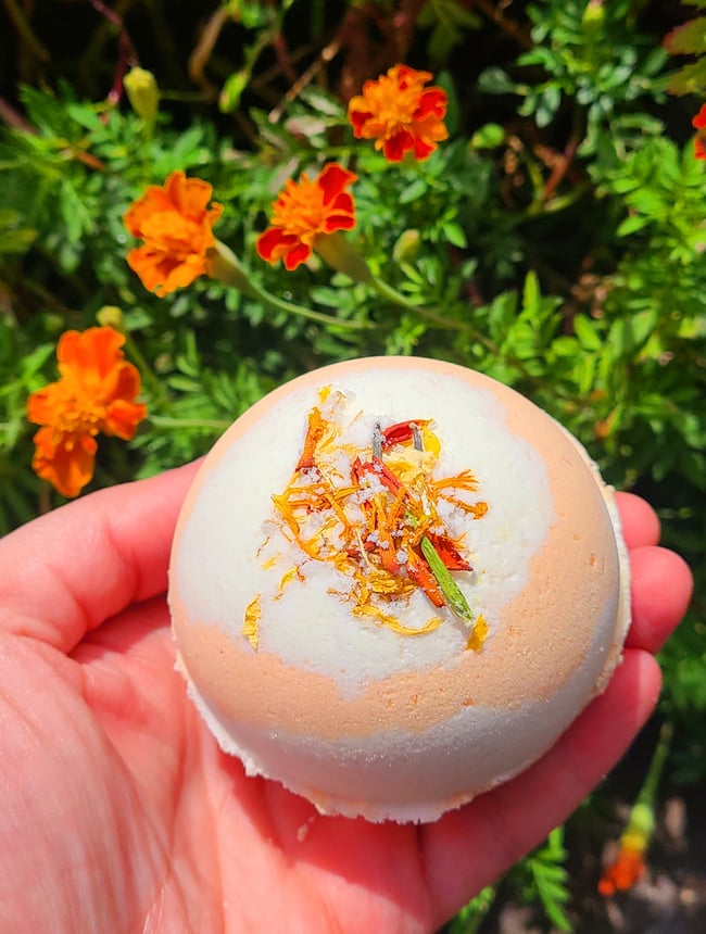 Orange Dreamsicle Botanical Bath Bomb 7oz