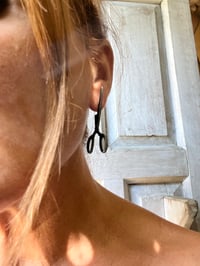 Image 2 of Pendientes o botones. 