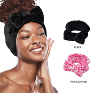 Image 2 of Plush spa headband 