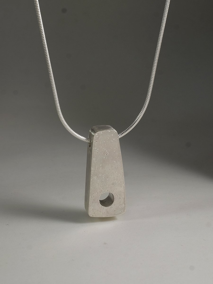 Image of Sterling Silver Hollow Form Necklace