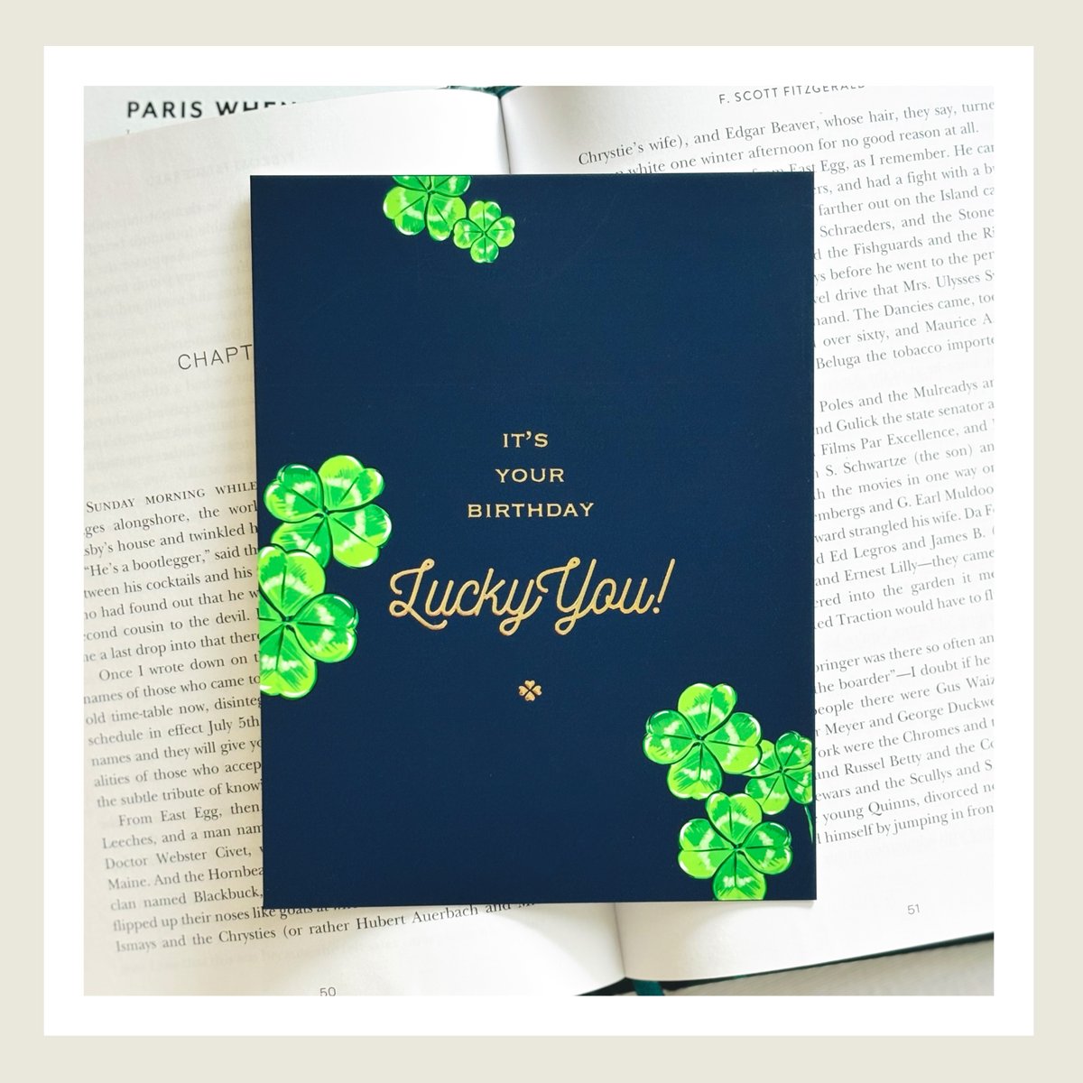 ◆ Happy Lucky Gold Lux : Lucky Shamrocks : Happy Birthday Greeting Card