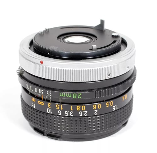 Image of Canon FD/FDn 28mm wide angle lens for Canon FD mount cameras (F2.8/F3.5)